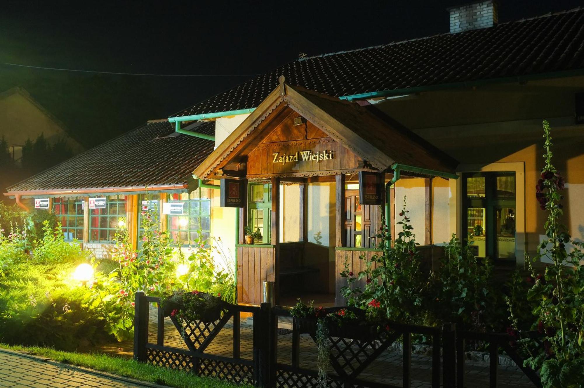 Zajazd Wiejski Szczechy Wielkie Ngoại thất bức ảnh